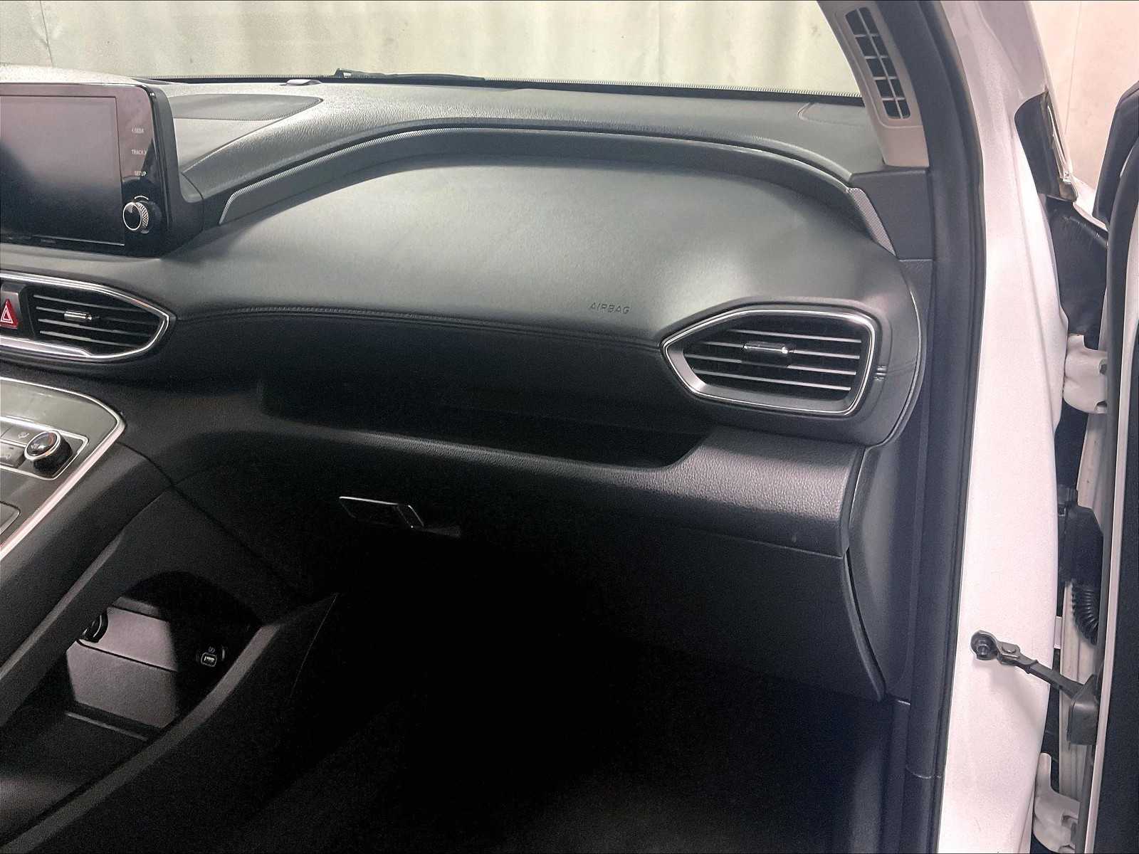2022 Hyundai Santa Fe SEL - Photo 13