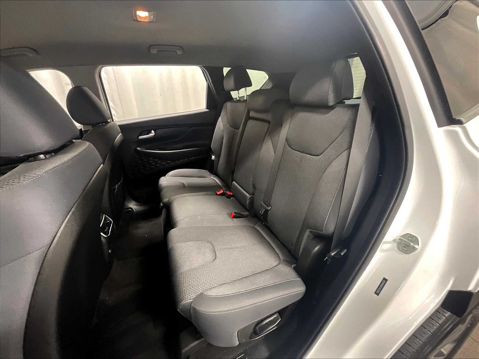 2022 Hyundai Santa Fe SEL - Photo 15