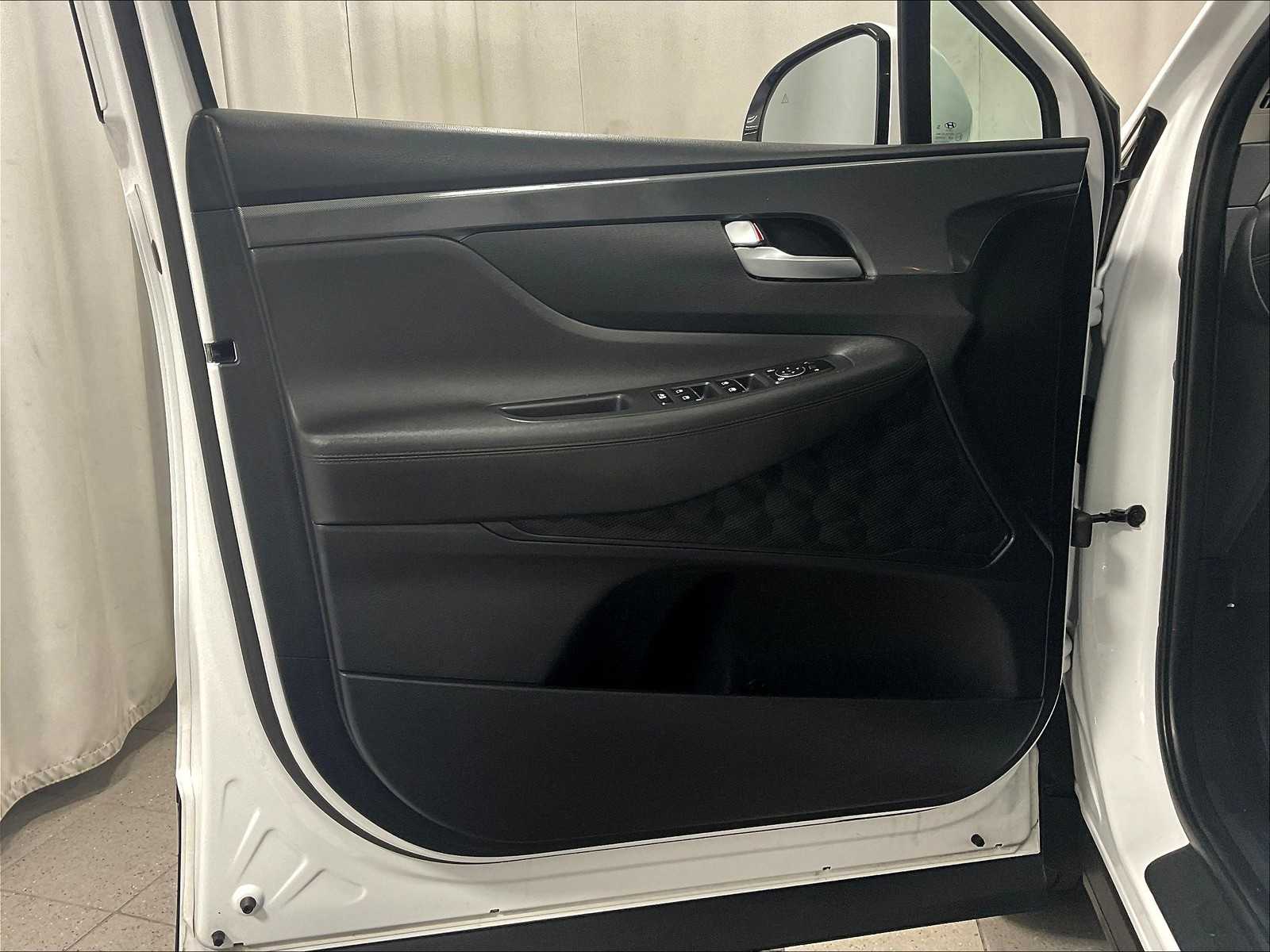 2022 Hyundai Santa Fe SEL - Photo 9