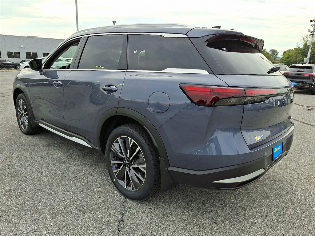 2026 INFINITI QX60 LUXE - Photo 3