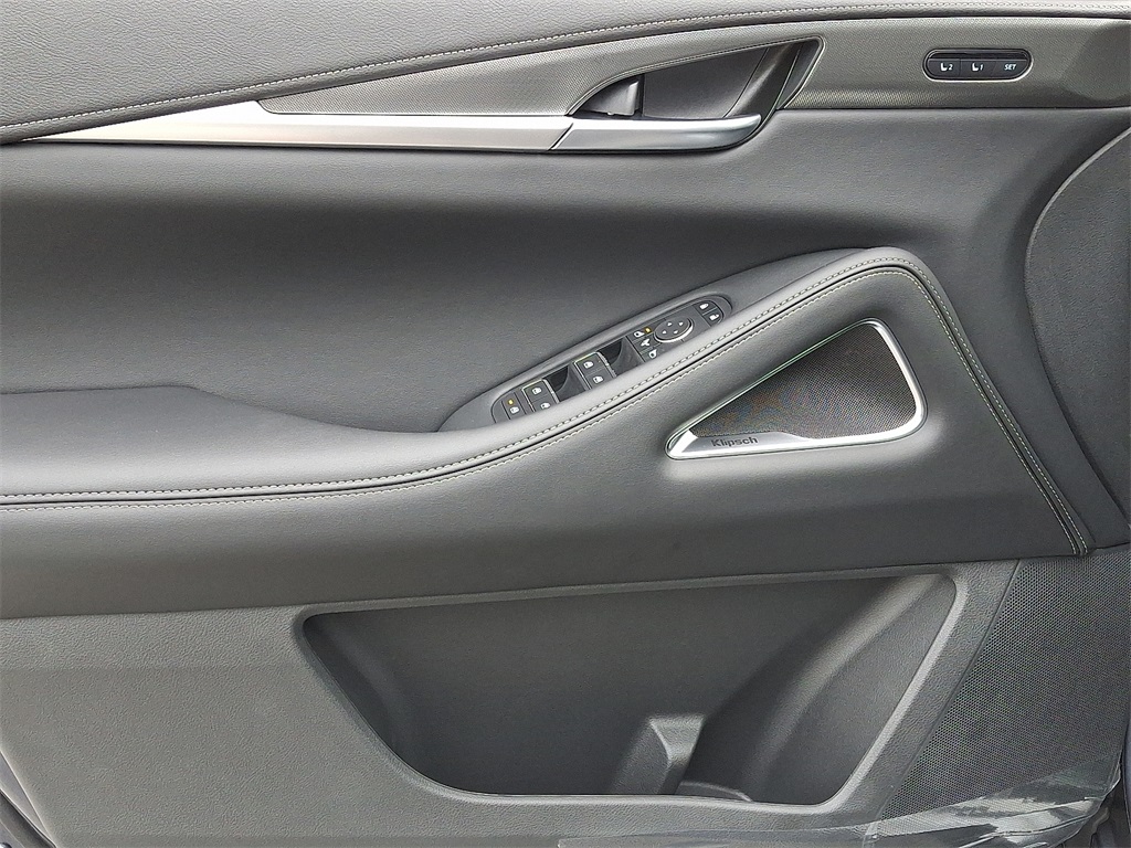 2026 INFINITI QX60 LUXE - Photo 9