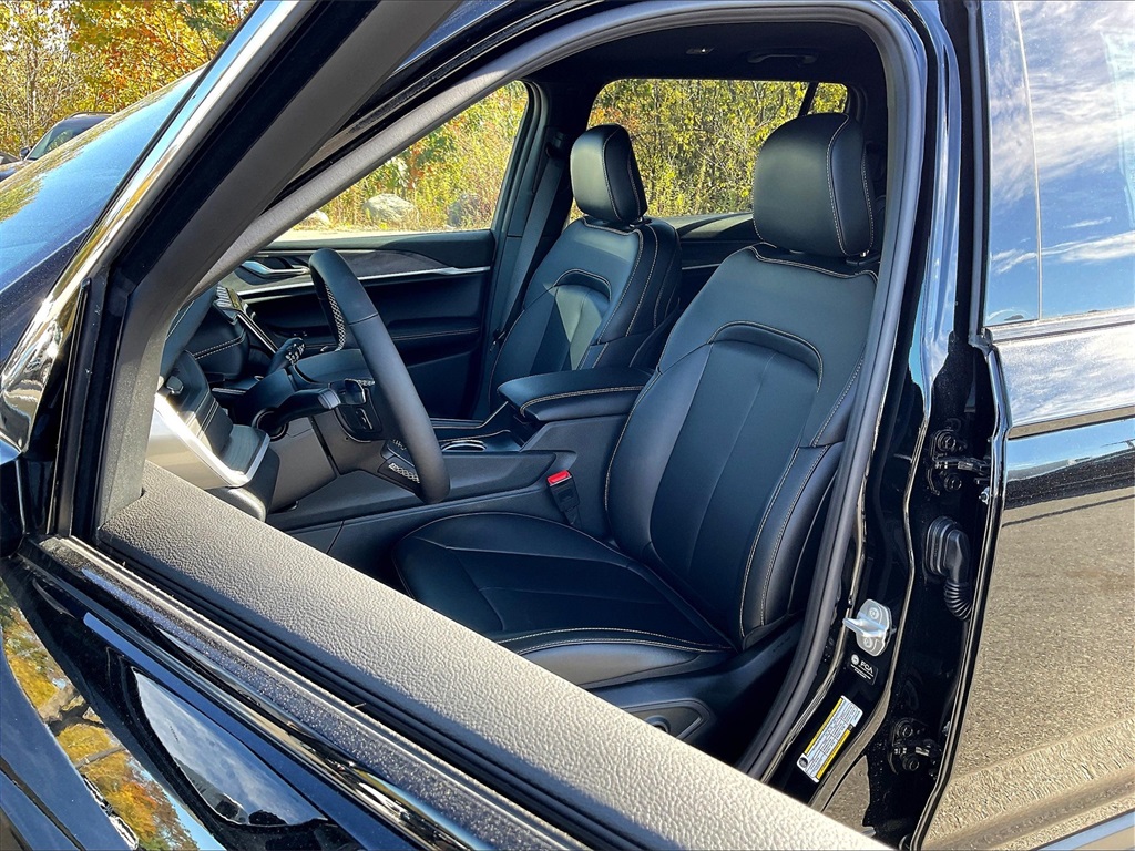 2025 Jeep Grand Cherokee L Limited - Photo 11