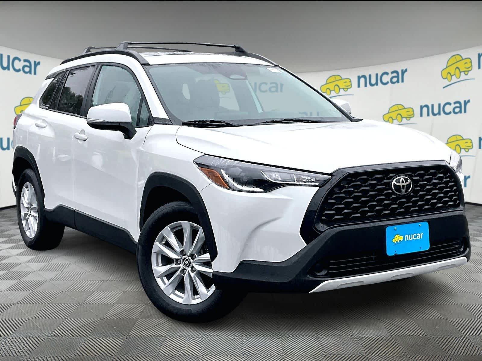 2024 Toyota Corolla Cross LE