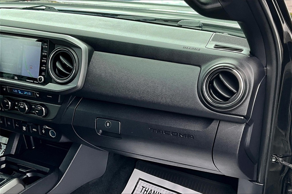 2021 Toyota Tacoma TRD Sport - Photo 13