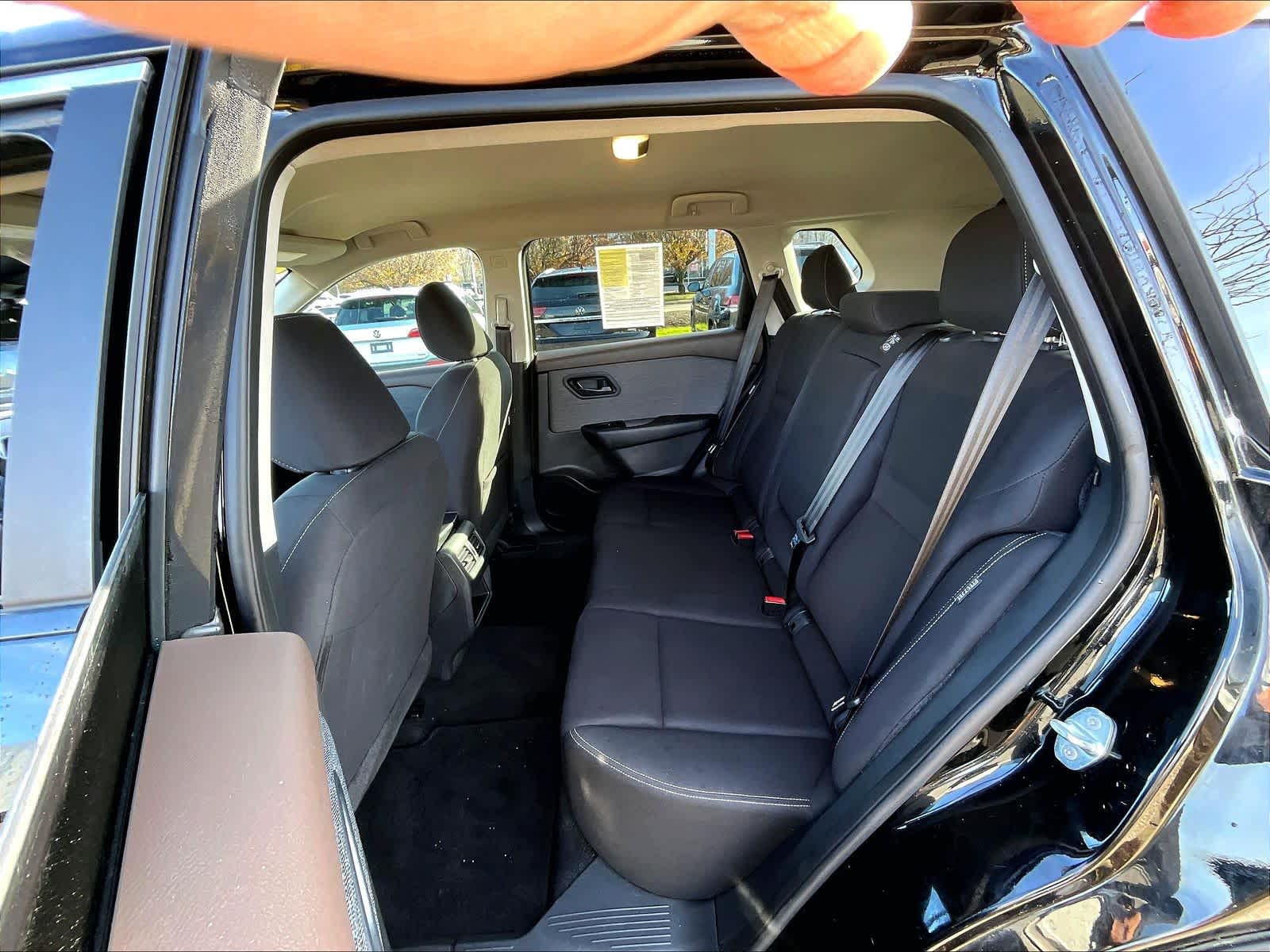 2023 Nissan Rogue S - Photo 15