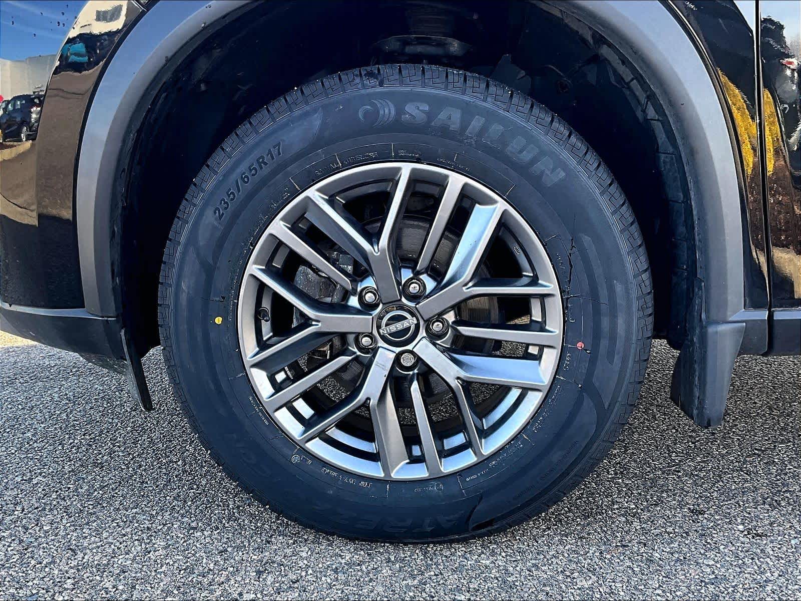 2023 Nissan Rogue S - Photo 7