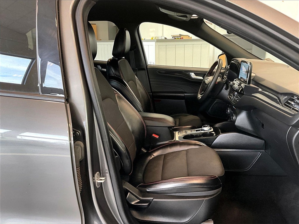 2023 Ford Escape ST-Line - Photo 11