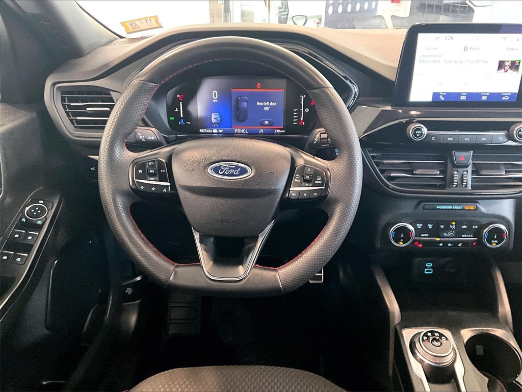 2023 Ford Escape ST-Line - Photo 17