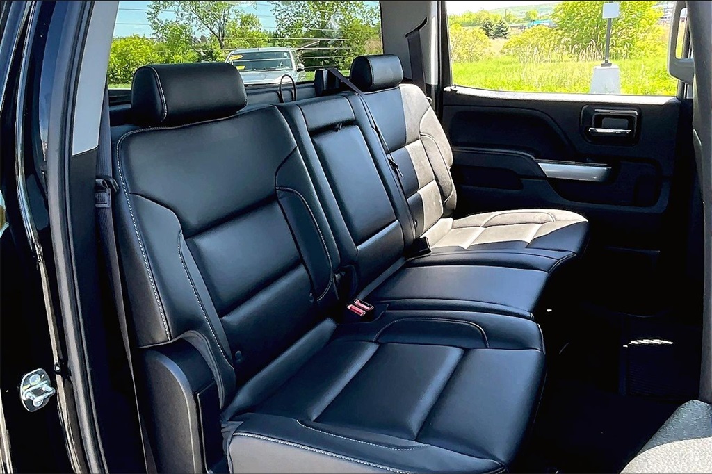 2017 Chevrolet Silverado 2500HD LTZ - Photo 16
