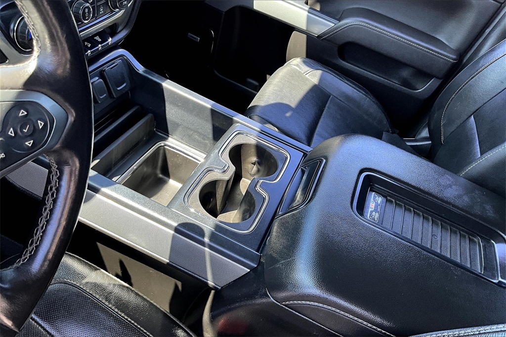 2017 Chevrolet Silverado 2500HD LTZ - Photo 20