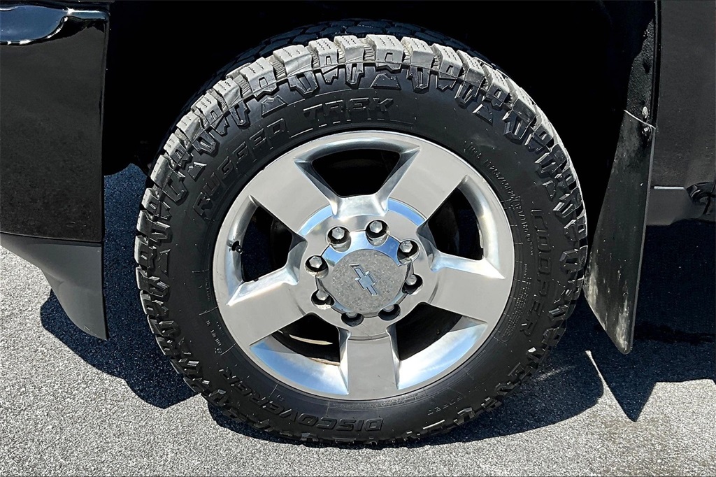 2017 Chevrolet Silverado 2500HD LTZ - Photo 7