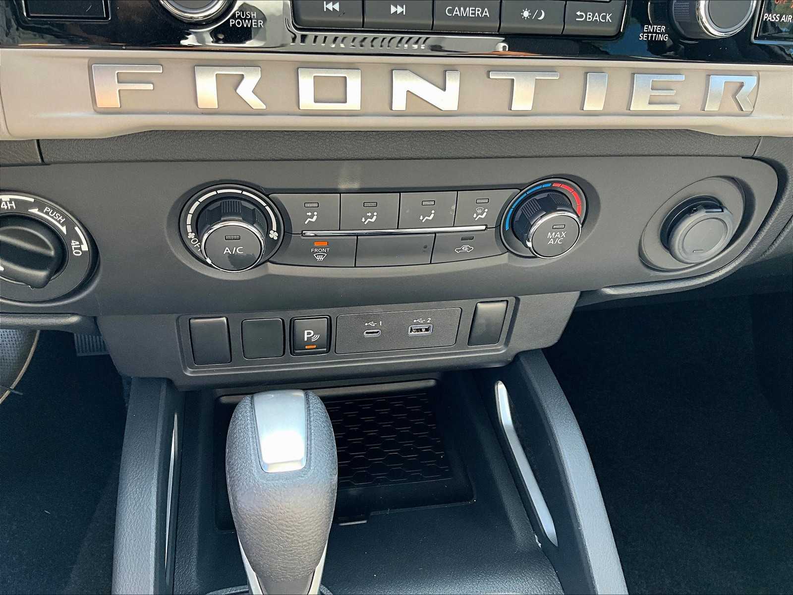 2025 Nissan Frontier SV - Photo 22