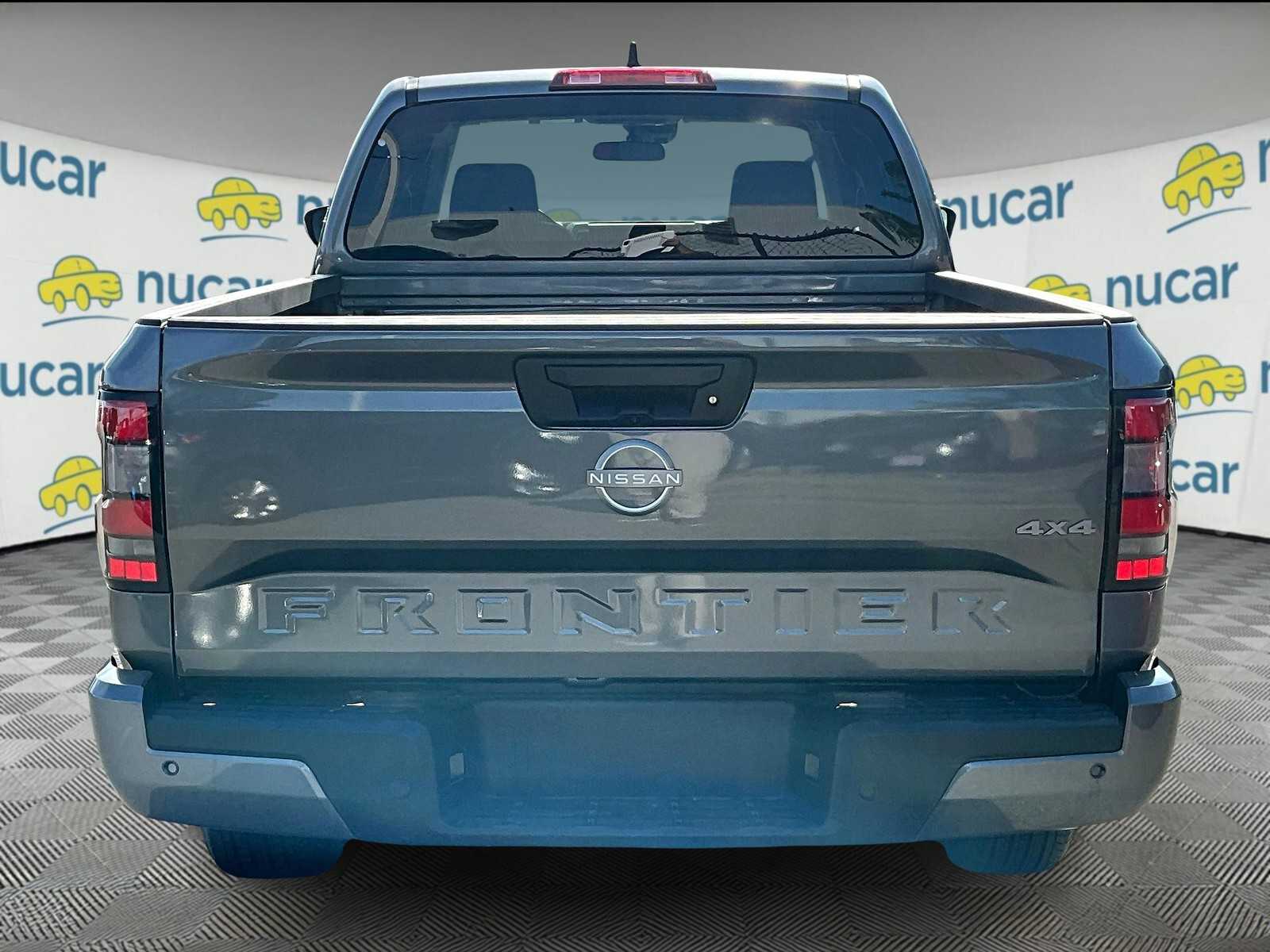 2025 Nissan Frontier SV - Photo 5