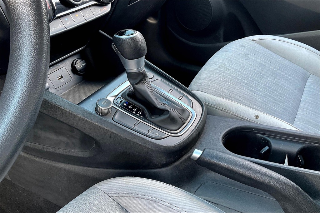 2023 Hyundai Kona SEL - Photo 19