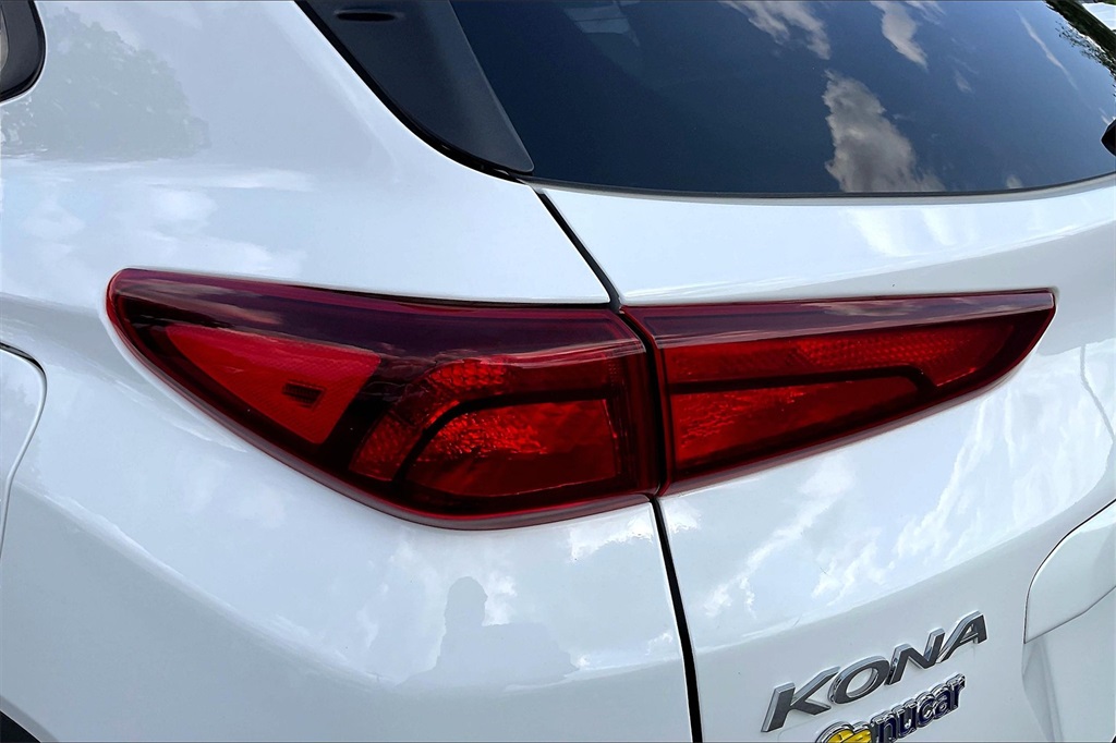 2023 Hyundai Kona SEL - Photo 29