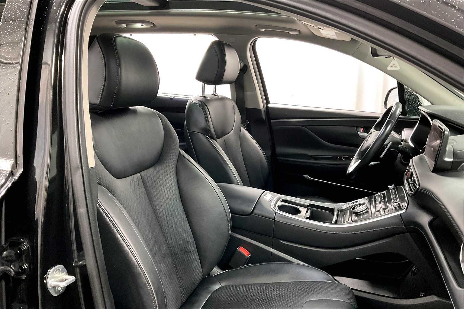 2022 Hyundai Santa Fe SEL - Photo 11