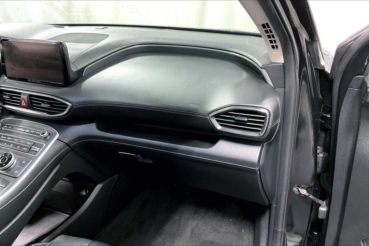 2022 Hyundai Santa Fe SEL - Photo 13