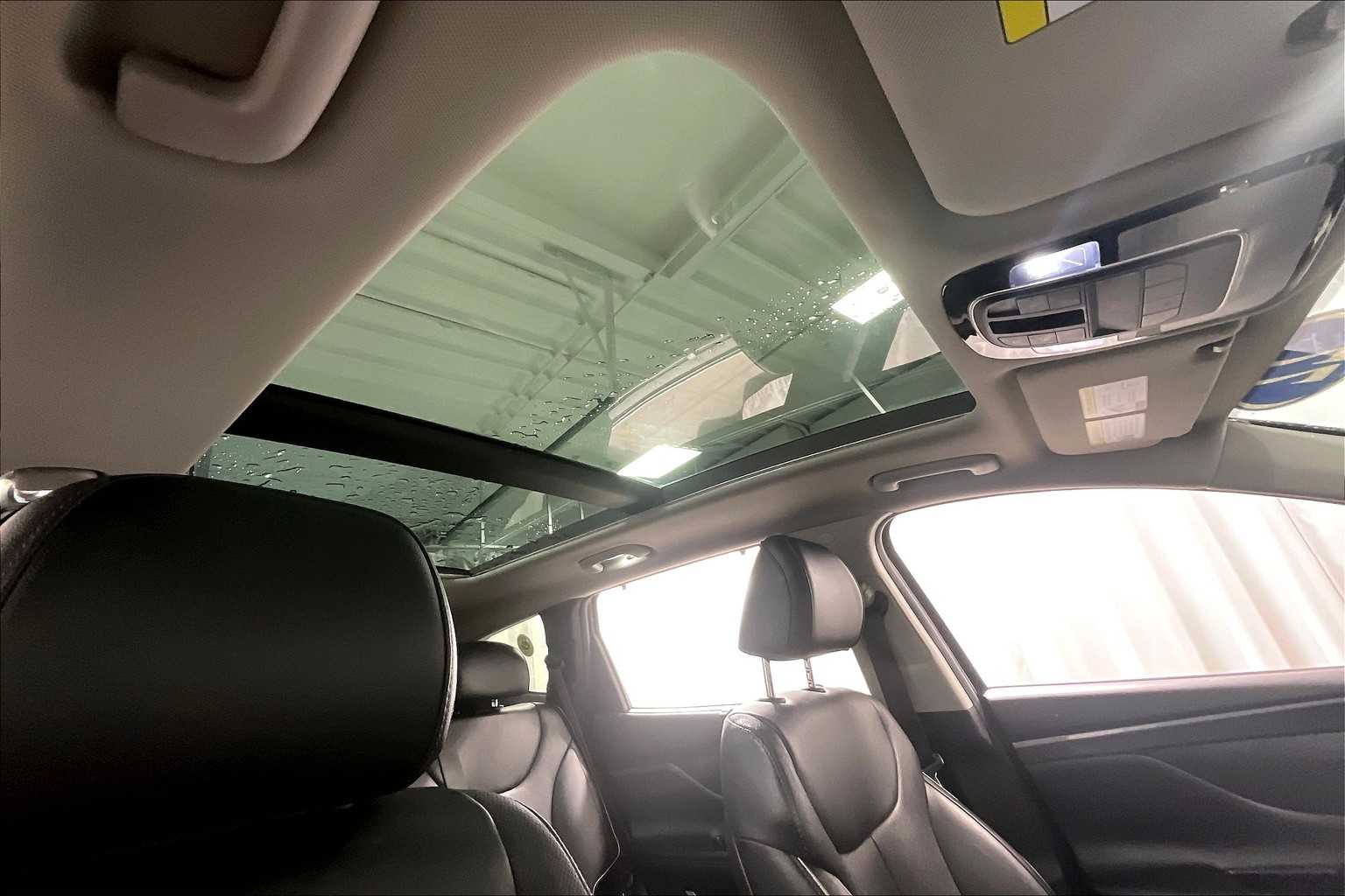 2022 Hyundai Santa Fe SEL - Photo 23