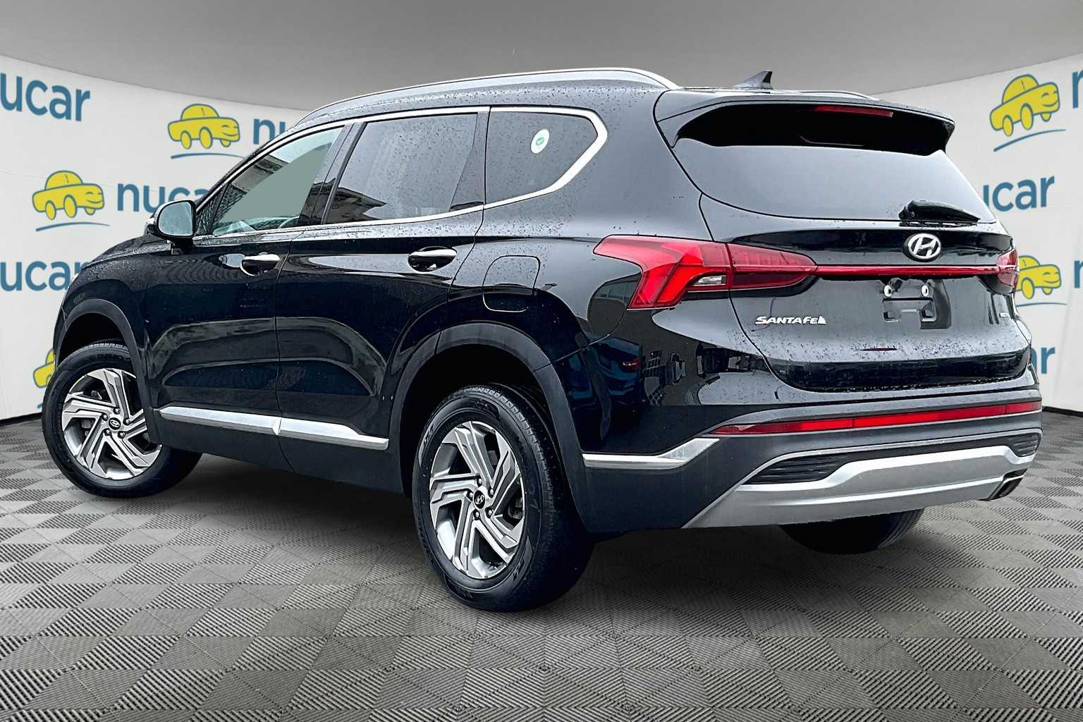 2022 Hyundai Santa Fe SEL - Photo 4