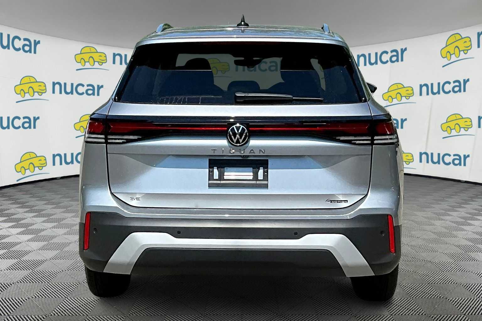 2025 Volkswagen Tiguan SE - Photo 6
