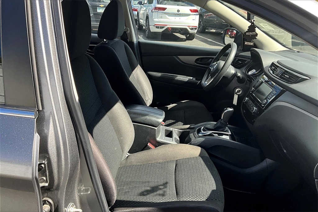 2021 Nissan Rogue Sport S - Photo 11