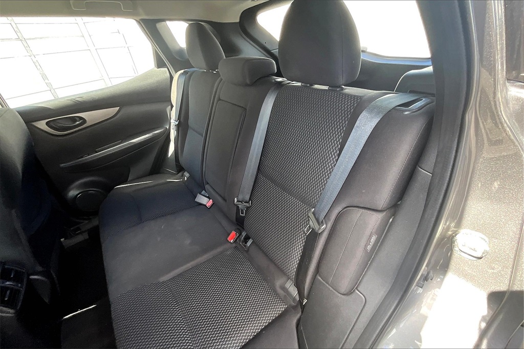2021 Nissan Rogue Sport S - Photo 15