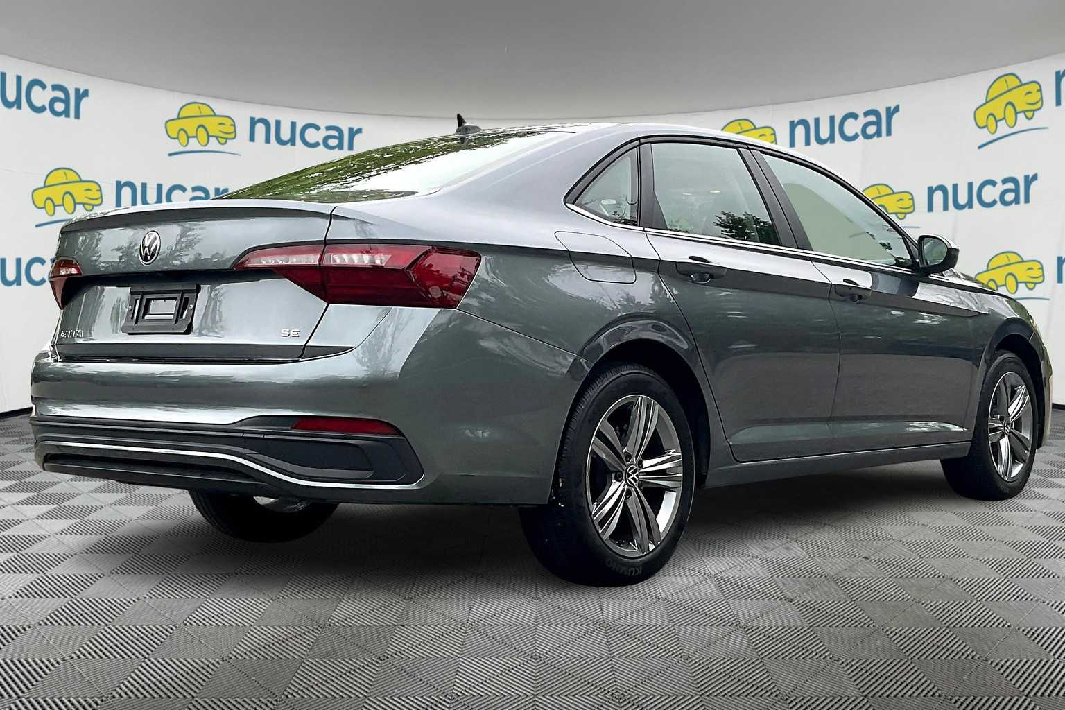 2024 Volkswagen Jetta SE - Photo 6