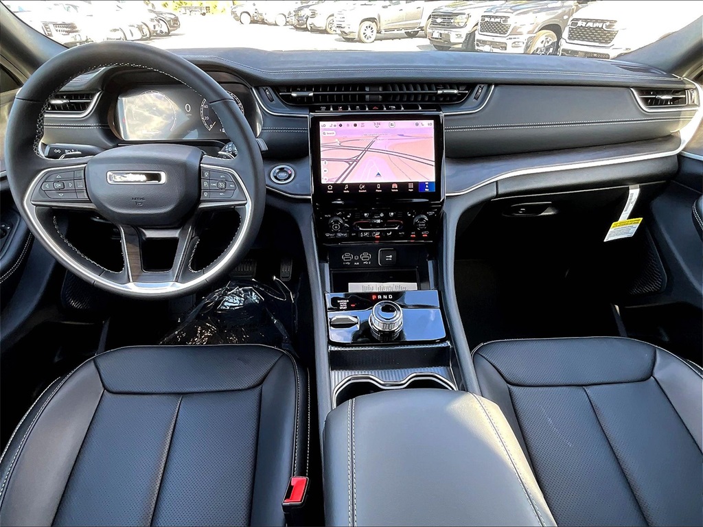 2025 Jeep Grand Cherokee L Limited - Photo 12