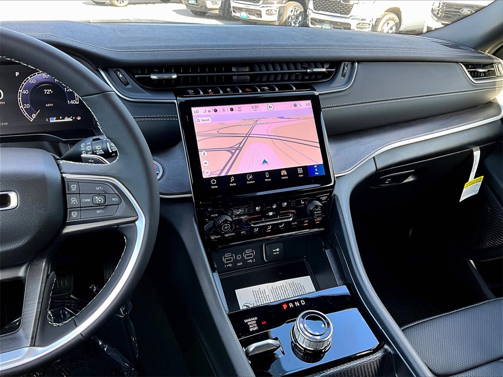 2025 Jeep Grand Cherokee L Limited - Photo 13