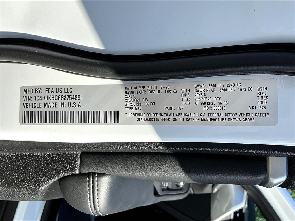 2025 Jeep Grand Cherokee L Limited - Photo 16