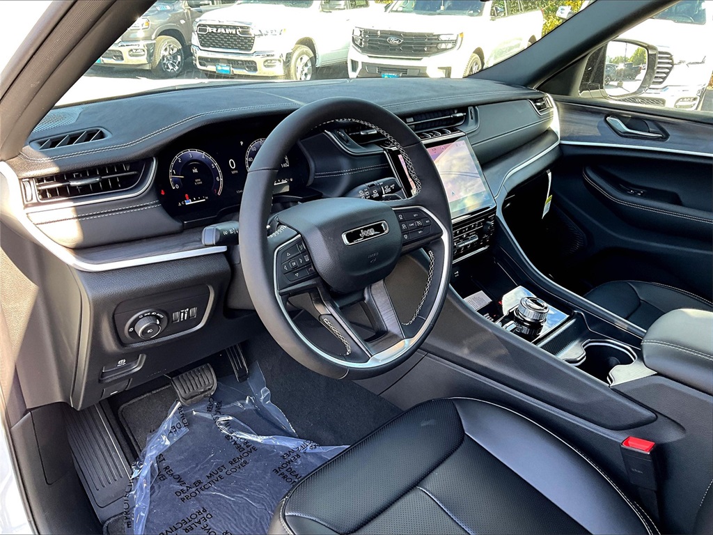 2025 Jeep Grand Cherokee L Limited - Photo 9