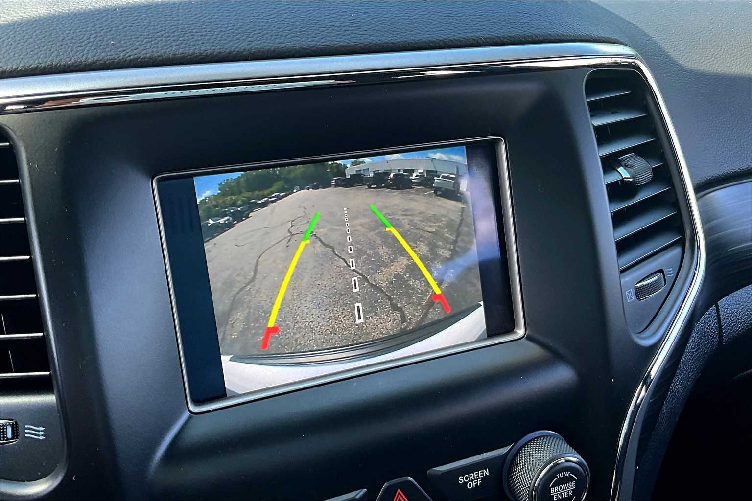 2019 Jeep Grand Cherokee Laredo E - Photo 18