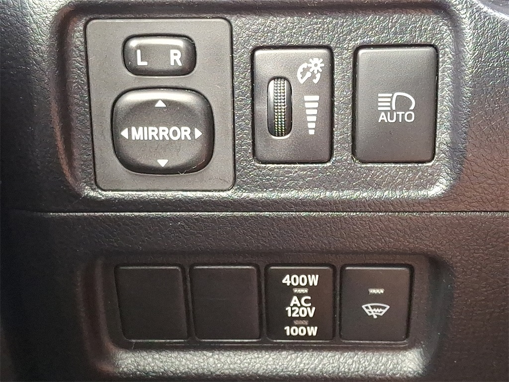2023 Toyota 4Runner SR5 - Photo 25