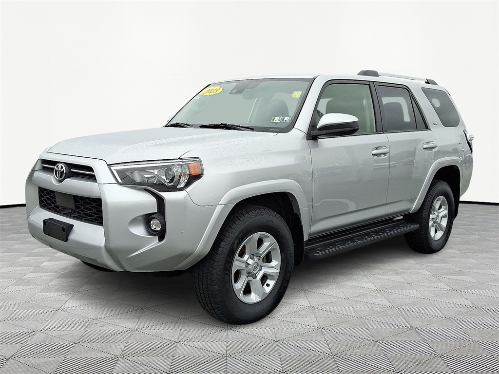 2023 Toyota 4Runner SR5 - Photo 3