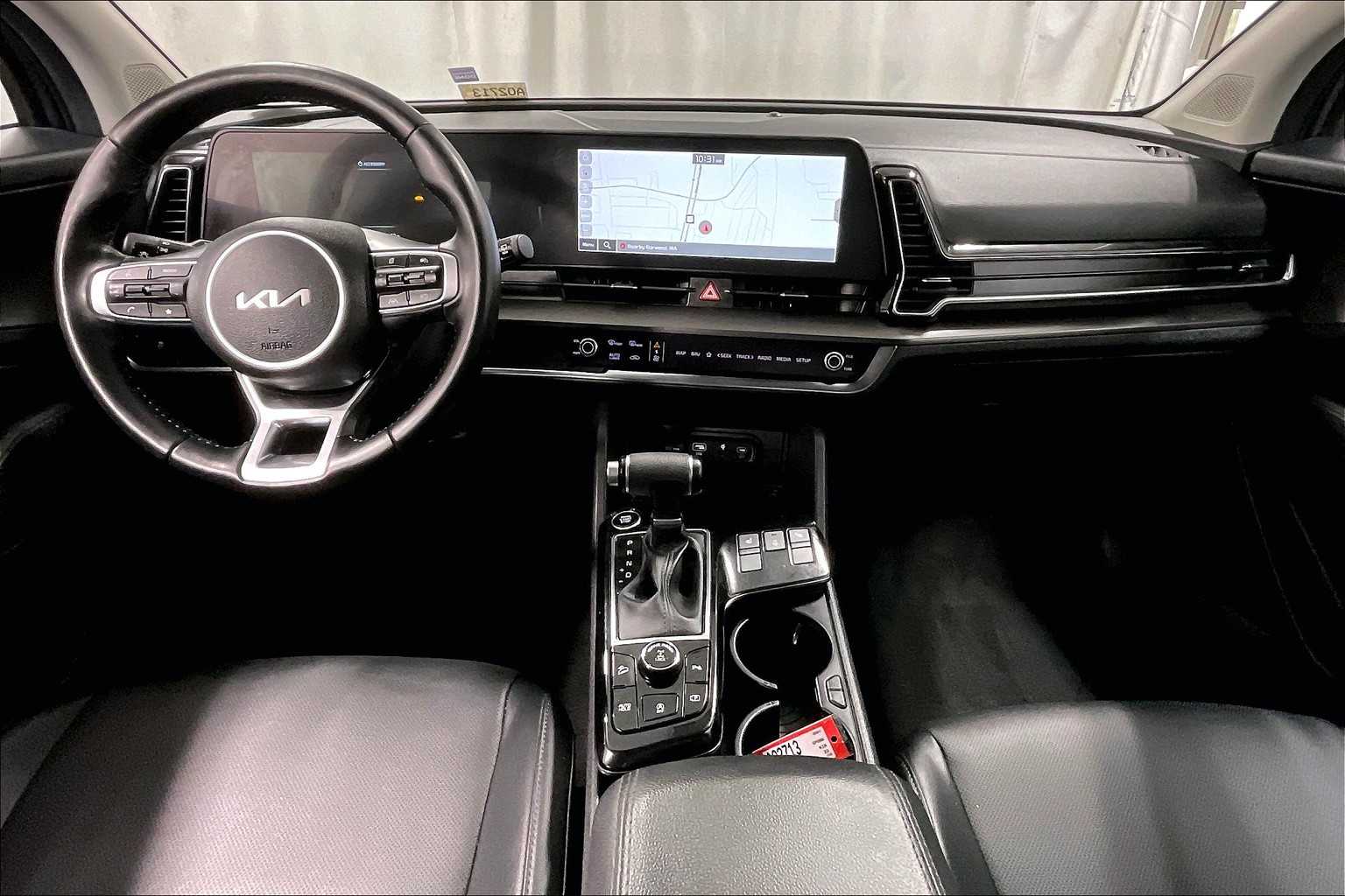 2023 Kia Sportage EX - Photo 21