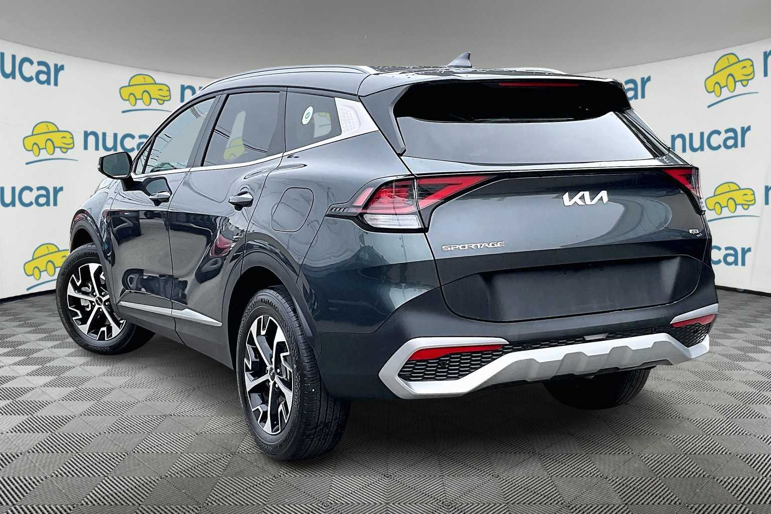 2023 Kia Sportage EX - Photo 4