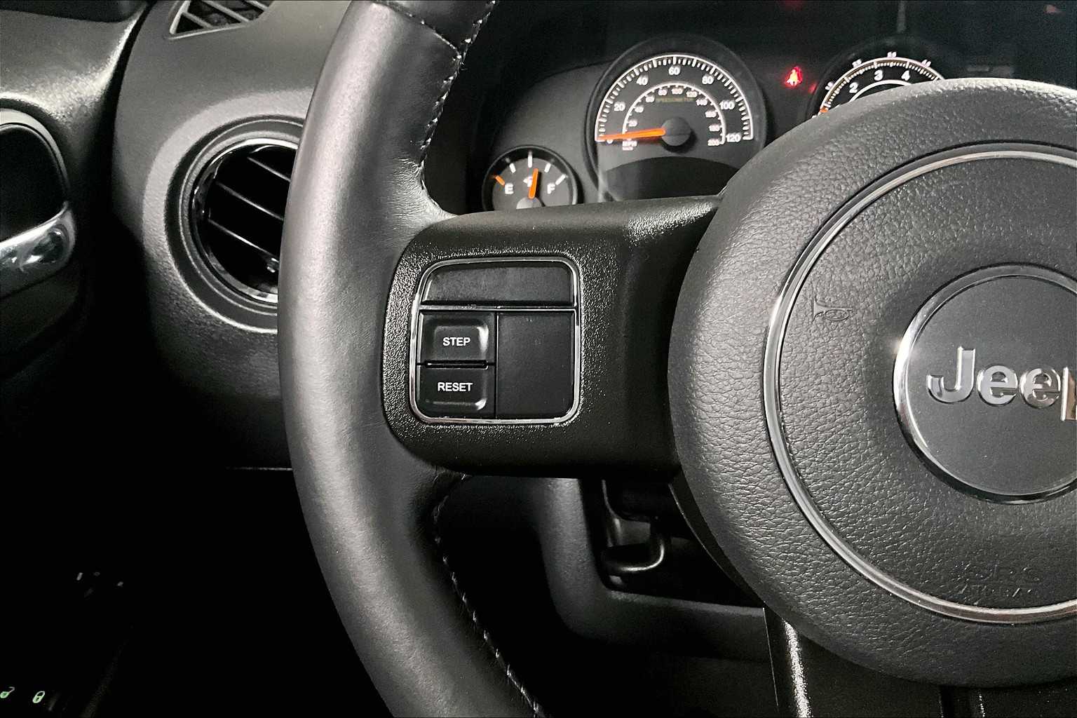 2016 Jeep Patriot High Altitude Edition - Photo 23