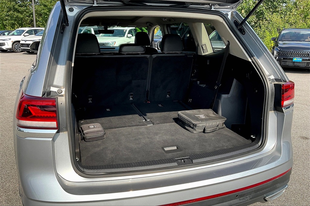2022 Volkswagen Atlas 3.6L V6 SE w/Technology - Photo 37