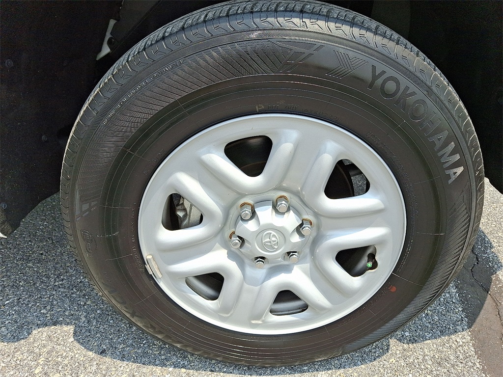 2022 Toyota Tundra SR - Photo 9