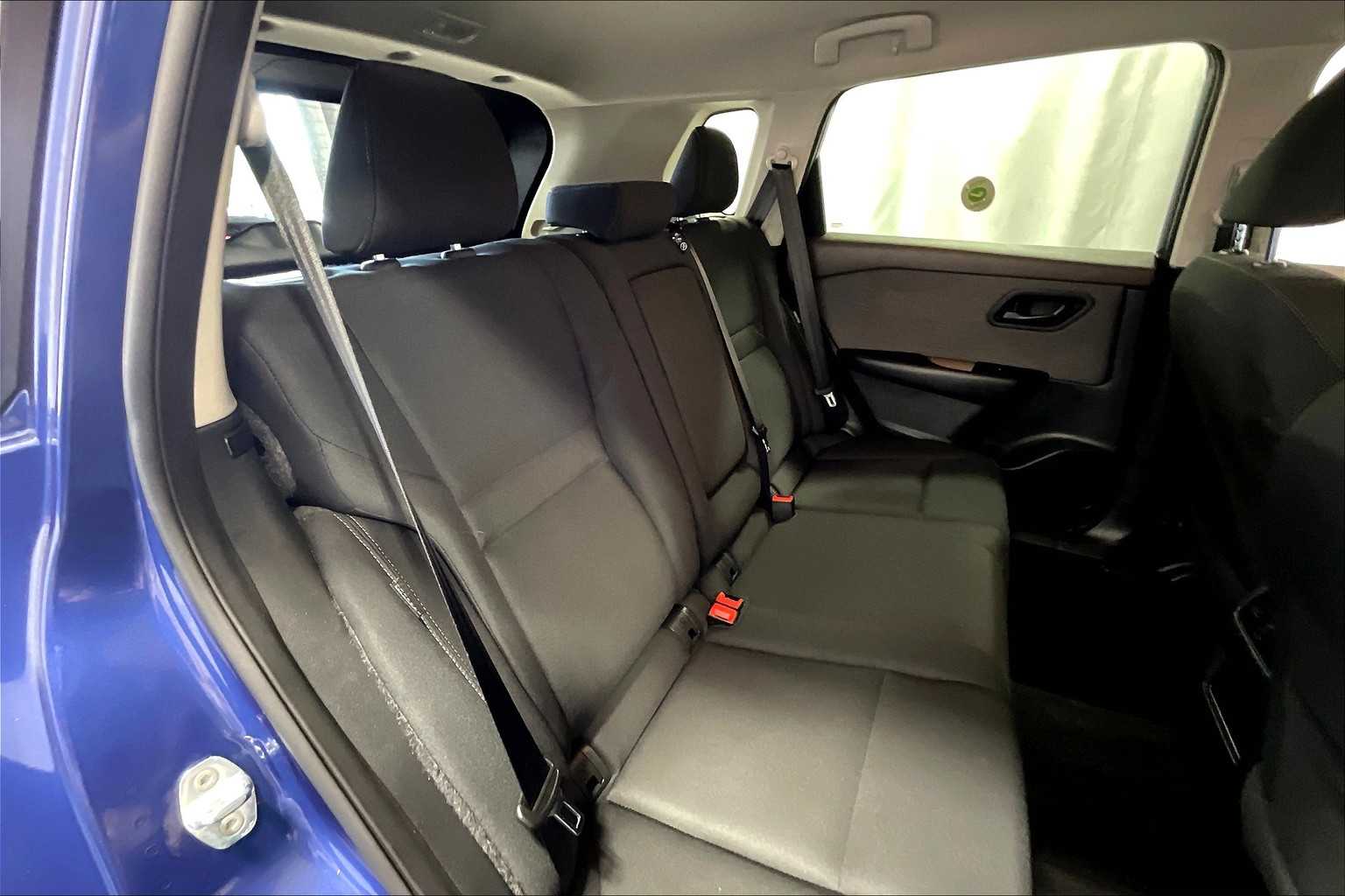 2023 Nissan Rogue S - Photo 16