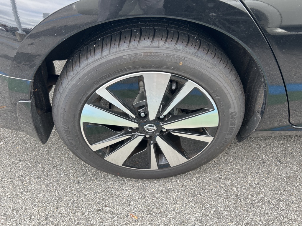 2022 Nissan Altima 2.5 SV - Photo 4