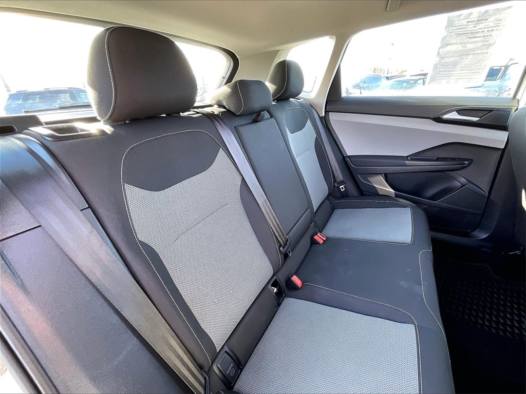 2022 Volkswagen Taos 1.5T S - Photo 15