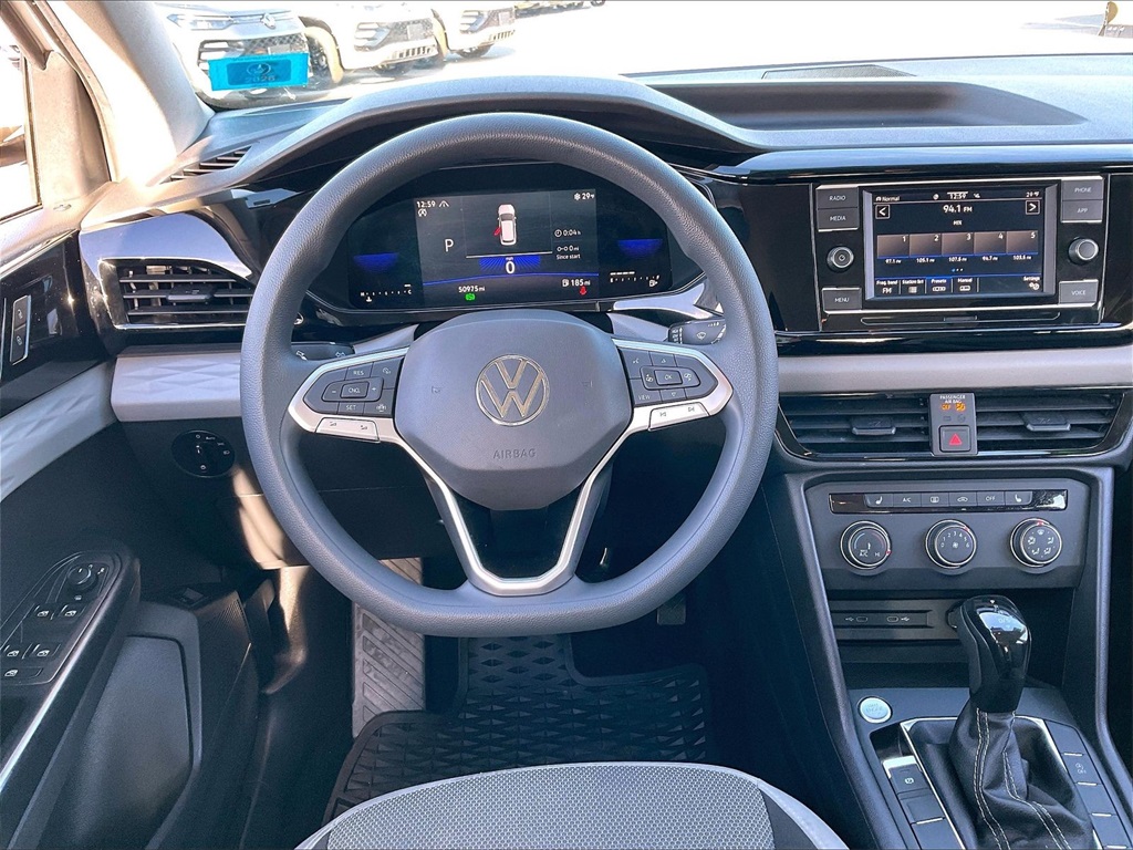 2022 Volkswagen Taos 1.5T S - Photo 16