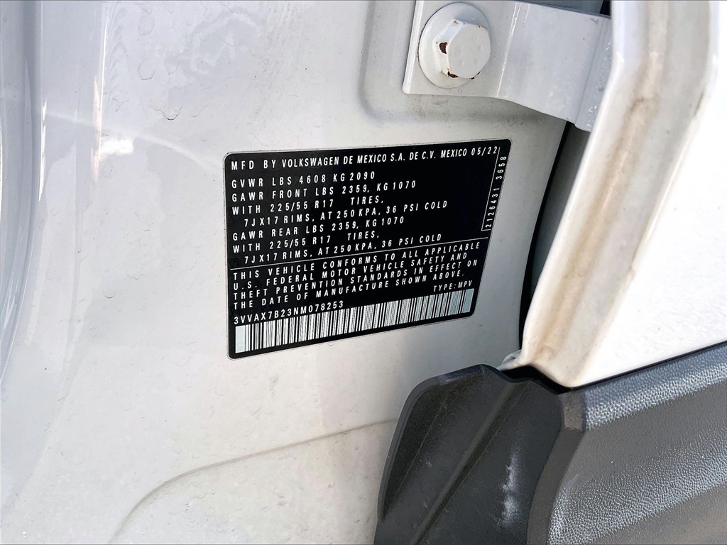 2022 Volkswagen Taos 1.5T S - Photo 29