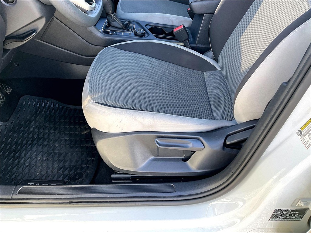 2022 Volkswagen Taos 1.5T S - Photo 31