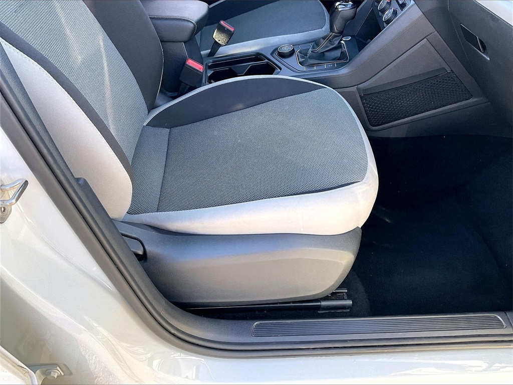 2022 Volkswagen Taos 1.5T S - Photo 33