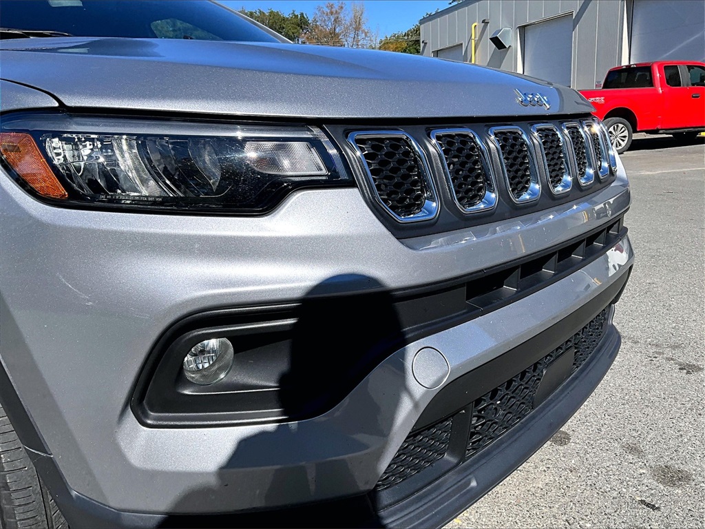 2024 Jeep Compass Latitude - Photo 29