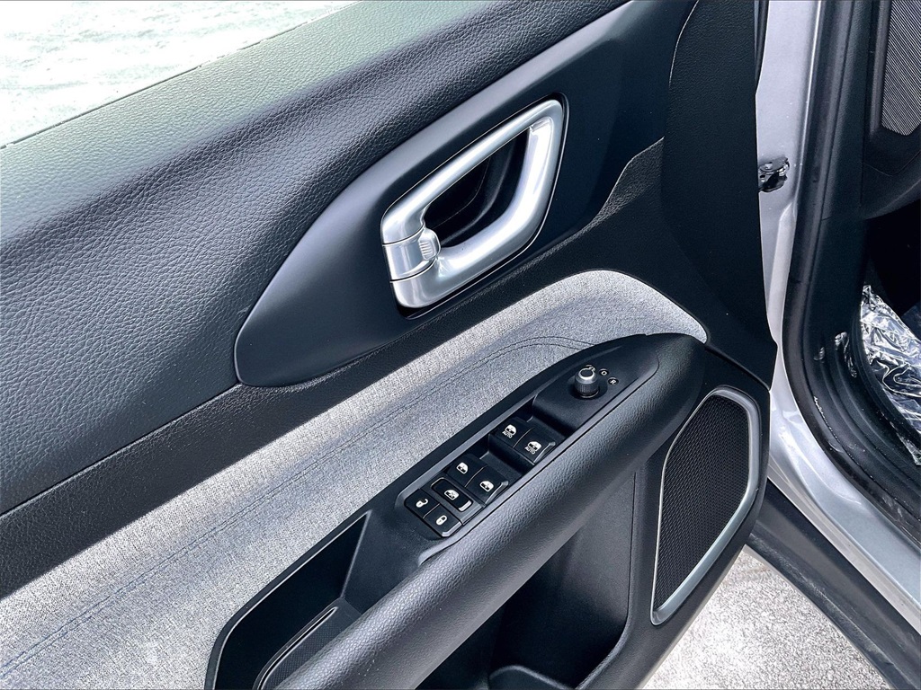 2024 Jeep Compass Latitude - Photo 37