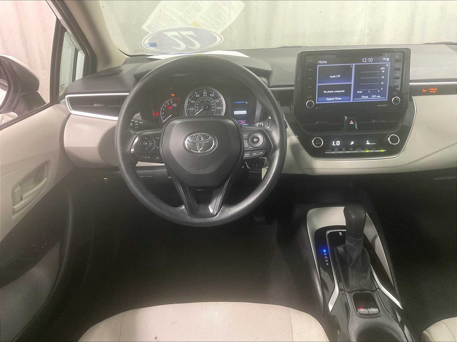 2022 Toyota Corolla LE - Photo 17