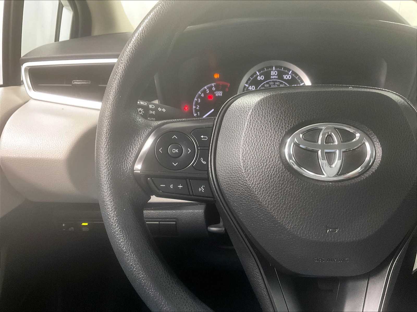 2022 Toyota Corolla LE - Photo 22